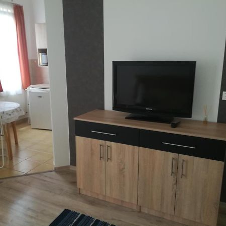 Mira Apartman Залакарос Екстериор снимка